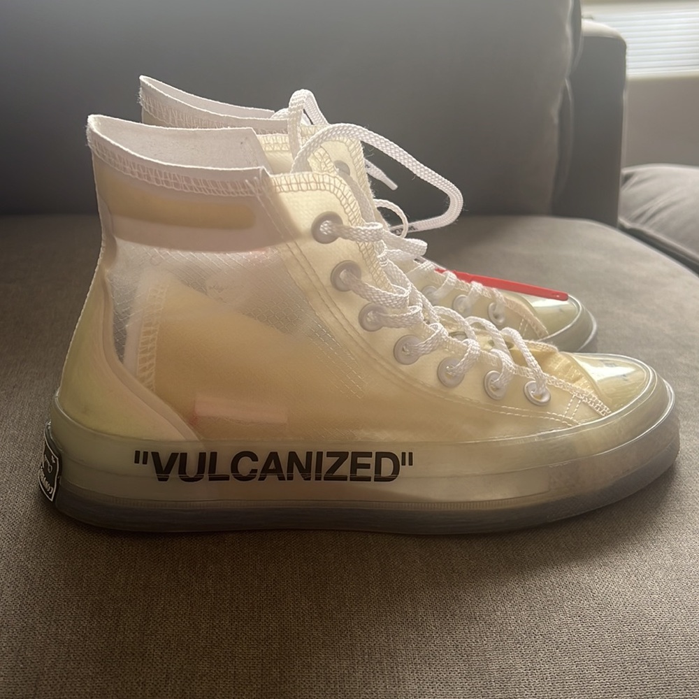 Converse x Off-White Chuck Taylor All-Star Vulcanized Hi